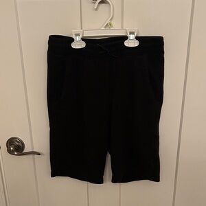 Old Navy Kids Black Shorts, size 14-16